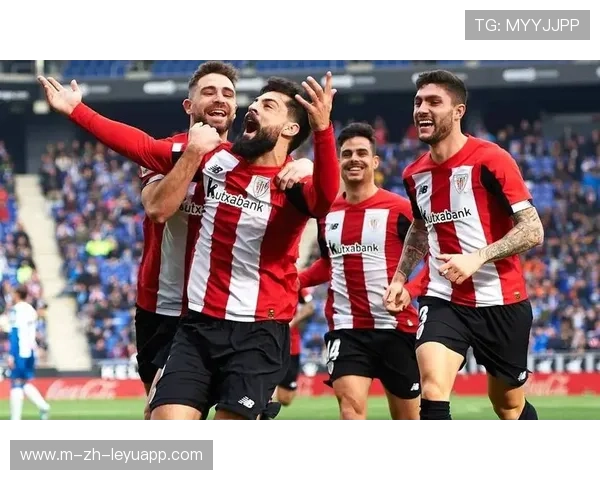 塞维利亚准备购入南美推土机式边路——球队新战术的崛起